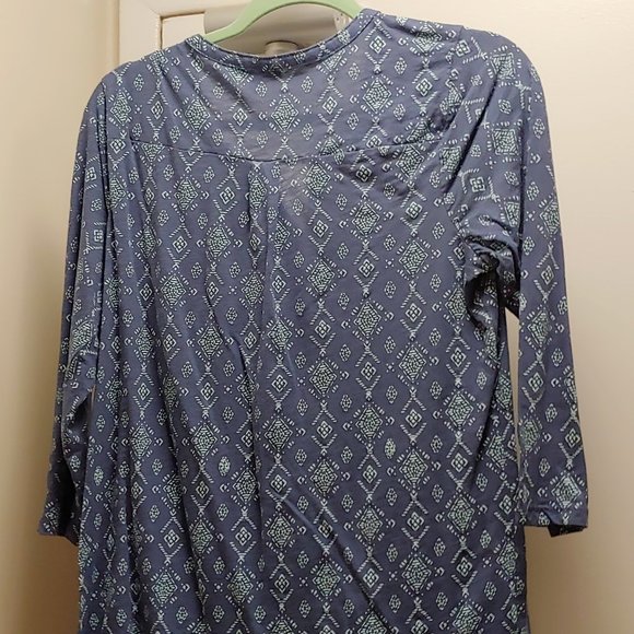 GENTLY USED, MY STYLE, LONG SLEEVE SHIRT, LARGE!!! - Picture 2 of 3